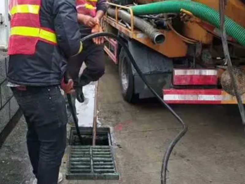 闽侯马桶疏通 维修马桶 安装马桶 下水道疏通 管道维修